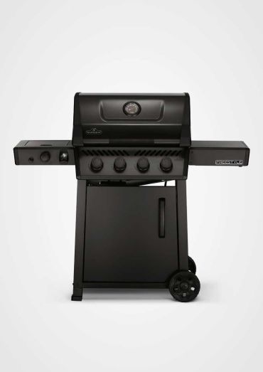 Napoleon Phantom Freestyle 425 Front